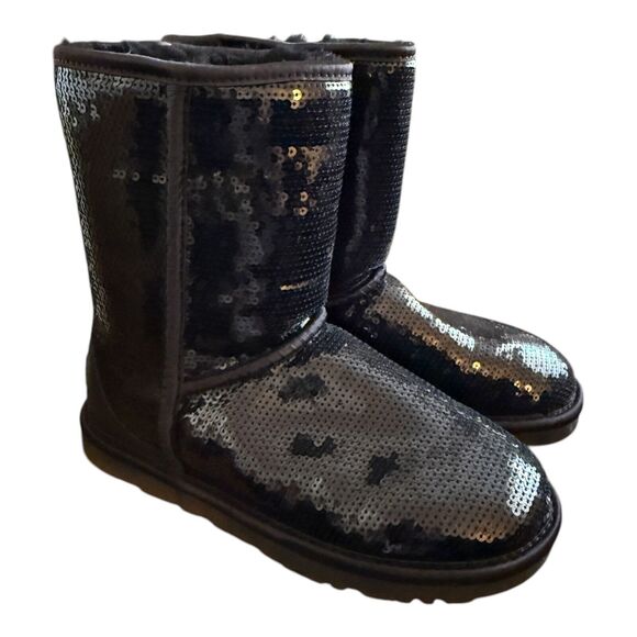 UGG Classic Short Sparkles Sequin Boots Size 5 Black - Picture 1 of 5